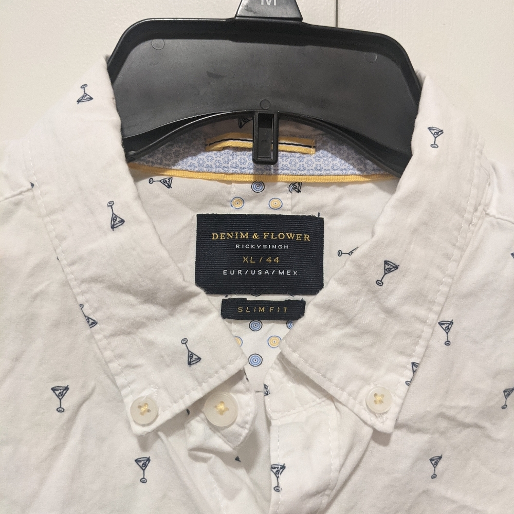 White Short Sleeve Buttondown Dark Blue Martini Print